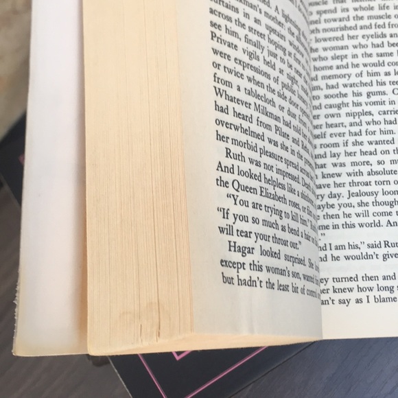 2/$25 Toni Morrison Song of Solomon Paperback Book - Picture 5 of 7